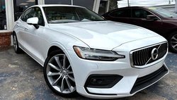 2021 Volvo S60 T5 Momentum