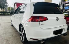 2017 Volkswagen Golf GTI S