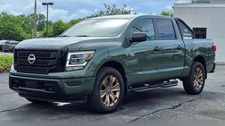 2024 Nissan Titan SV