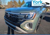 2025 Volkswagen Atlas Peak Edition 4Motion