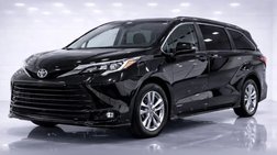 2024 Toyota Sienna LE 8-Passenger