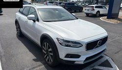2022 Volvo V90 Cross Country B6
