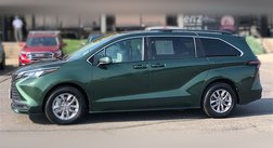 2024 Toyota Sienna LE 8-Passenger