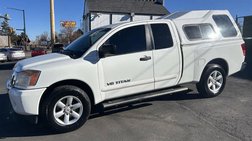 2014 Nissan Titan SV
