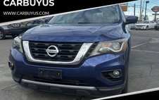 2017 Nissan Pathfinder SL