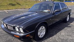 2000 Jaguar XJR Base