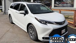 2025 Toyota Sienna XLE