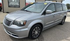 2014 Chrysler Town and Country S