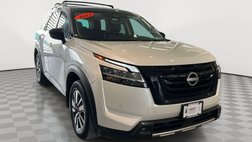 2023 Nissan Pathfinder SL