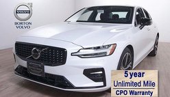 2025 Volvo S60 B5 Plus