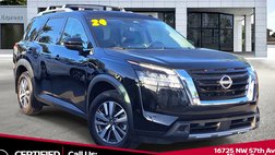 2024 Nissan Pathfinder SL
