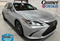 2022 Lexus ES 250 Base