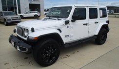 2025 Jeep Wrangler Sahara 4WD