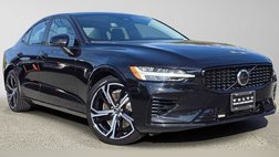 2023 Volvo S60 Recharge T8 Plus Dark Theme