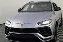 2019 Lamborghini Urus Base