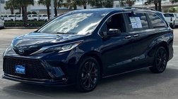 2022 Toyota Sienna XSE 7-Passenger