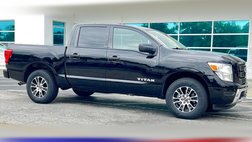 2023 Nissan Titan SV