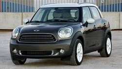 2011 MINI Cooper Countryman Base