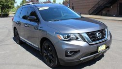 2017 Nissan Pathfinder Platinum