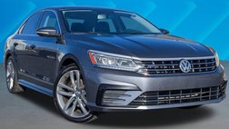 2017 Volkswagen Passat 1.8T R-Line