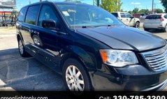 2016 Chrysler Town and Country Touring