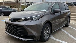 2024 Toyota Sienna LE 8-Passenger