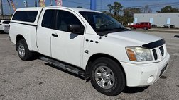 2004 Nissan Titan XE
