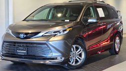 2023 Toyota Sienna Platinum 7-Passenger