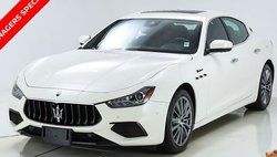 2022 Maserati Ghibli Modena Q4