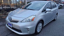 2014 Toyota Prius v Two