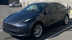 2023 Tesla Model Y Base