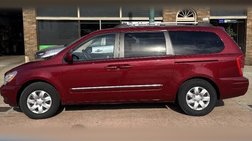 2008 Hyundai Entourage GLS