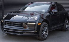 2025 Porsche Macan T