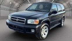 2002 Nissan Pathfinder LE