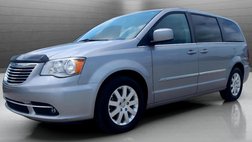 2016 Chrysler Town and Country Touring