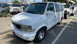 2002 GMC Safari SLE