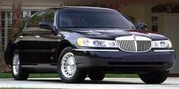 2000 Lincoln Town Car Signature