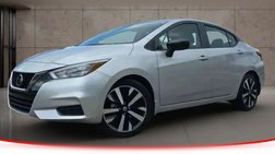 2022 Nissan Versa SR