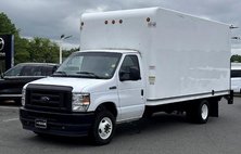 2024 Ford E-Series E-350 SD