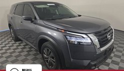 2022 Nissan Pathfinder S