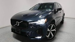 2022 Volvo XC60 B6 R-Design