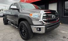 2017 Toyota Tundra SR