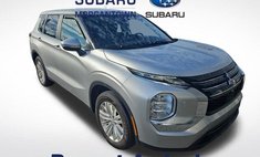 2022 Mitsubishi Outlander ES