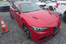2024 Alfa Romeo Giulia Quadrifoglio