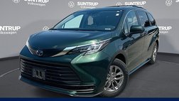 2023 Toyota Sienna LE 8-Passenger