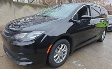 2024 Chrysler Voyager LX