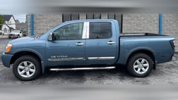 2010 Nissan Titan LE
