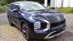 2023 Mitsubishi Outlander SE Special Edition
