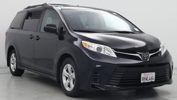2020 Toyota Sienna LE