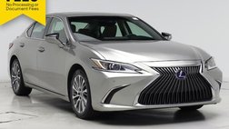 2019 Lexus ES 300h 